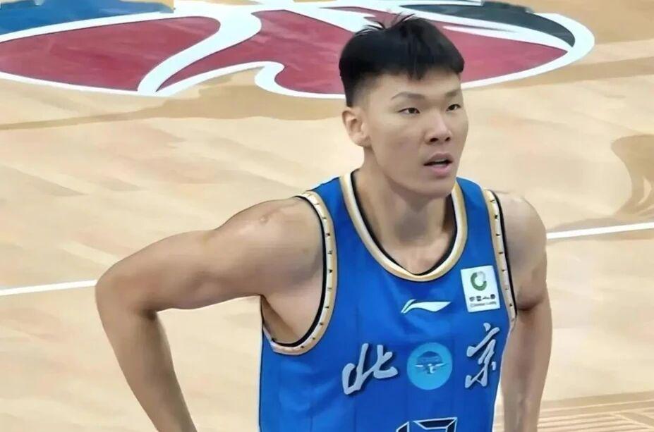 博格巴:亚马尔即使不是世界最佳也是前三,他需更专注于踢球