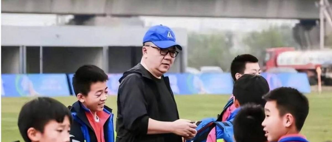 湖人盯上前勇士1.47亿冠军前锋?