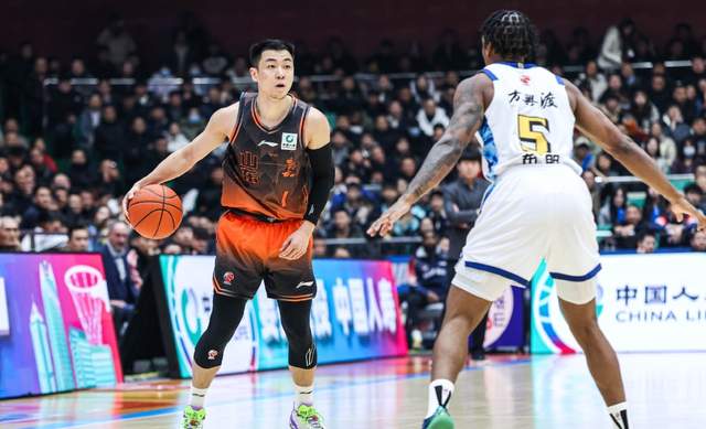 新赛季NBA提前排名马刺居首