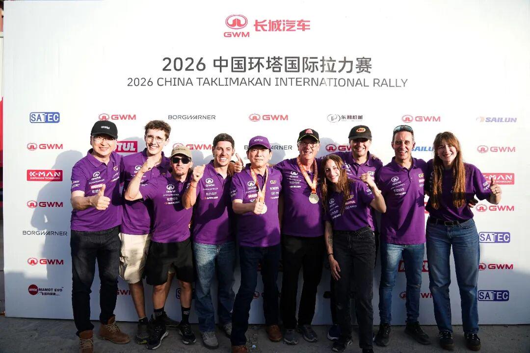 尼克斯夺冠夜罗宾逊谈抓蛇玄学:G5篮板奇兵助冠军