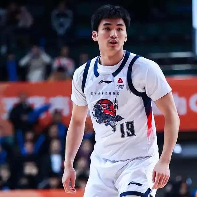 尼克斯27年史（一）：99年打总决赛的尼克斯为何三年就沦为鱼腩