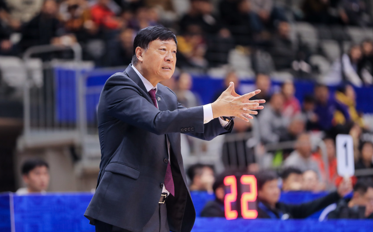阿奴诺比补篮绝杀 尼克斯4