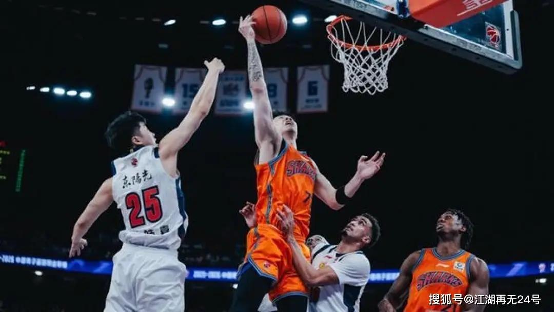 尼克斯终结53年荒夺2026NBA总冠军