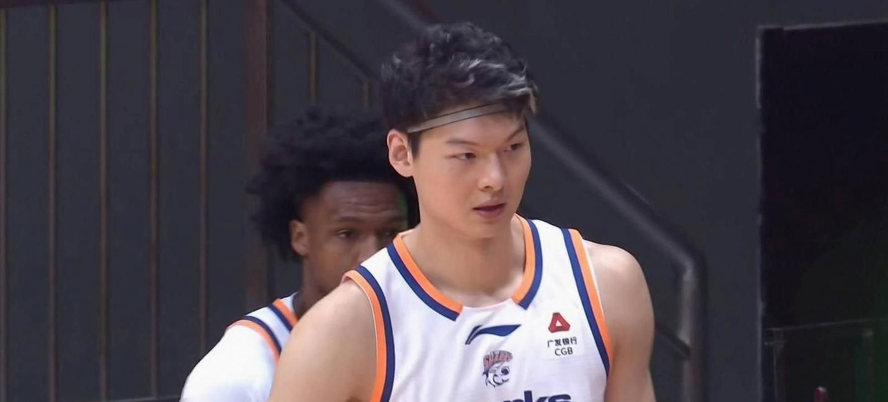 NBA总决赛G5今晚8:30开打，尼克斯3比1手握赛点