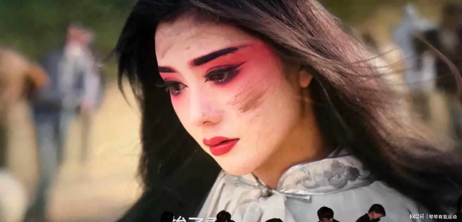 大合同悬了,首发也没了?火箭13+6前锋迎激烈竞争,难逃替补命运